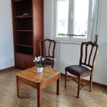 Rent a room of 25 m² in Aroeira