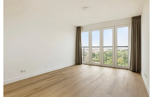 Huur 4 slaapkamer appartement van 114 m² in Stadhoudersplantsoen