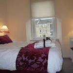 Rent 1 bedroom flat in Glasgow