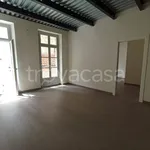 Affitto 4 camera appartamento di 100 m² in Mondovì