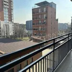 Rent 4 bedroom apartment of 120 m² in Milan