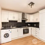 Rent 2 bedroom flat in Aberdeen