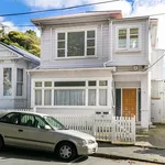 Rent 2 bedroom apartment in Wellington