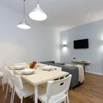 Rent a room of 140 m² in madrid