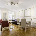 Rent 3 bedroom apartment of 90 m² in lisbon