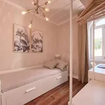 Rent a room in lisbon