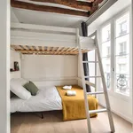 Appartement de 18 m² avec 1 chambre(s) en location à Paris