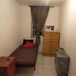 Rent a room in Barcelona']