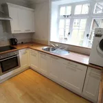 Flat to rent in Portsmouth Road, Guildford GU2