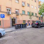 Rent 2 bedroom apartment of 40 m² in madrid