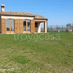 Rent 4 bedroom house of 65 m² in Treia