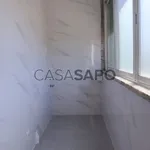 Rent 2 bedroom apartment of 75 m² in Amadora