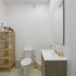 Rent a room in lisbon