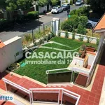 Rent 6 bedroom house of 300 m² in Rome