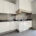 Alugar 4 quarto apartamento de 126 m² em Cascais