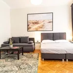 Rent 4 bedroom apartment of 60 m² in Wien