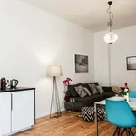 Miete 4 Schlafzimmer wohnung von 42 m² in Berlin