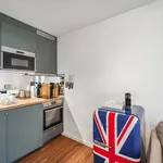 Rent 1 bedroom apartment of 22 m² in Dusseldorf