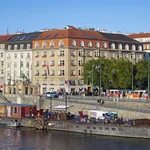 Rent 3 bedroom apartment of 145 m² in Prague