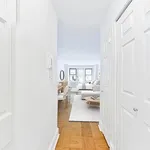 Rent 1 bedroom apartment in Manhattan