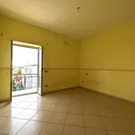 Affitto 3 camera appartamento di 75 m² in Monte-di-procida