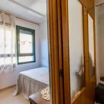 Rent a room of 120 m² in valencia