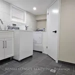 Rent 6 bedroom house in Toronto