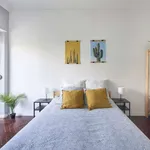 Rent a room in lisbon