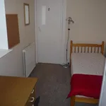 Rent 2 bedroom flat in Aberdeen City