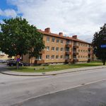 Hyr ett 2-rums lägenhet på 62 m² i Köping 