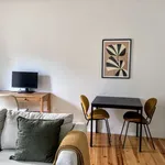 Rent 1 bedroom apartment of 65 m² in lisbon