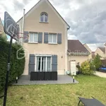 Maison de 105 m² avec 6 chambre(s) en location à Le Coudray Montceaux