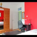 Rent a room of 110 m² in lisbon