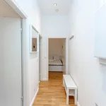 Rent 1 bedroom apartment of 32 m² in Berlin