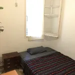 Rent a room of 60 m² in Barcelona