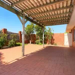 Rent 3 bedroom apartment in Spearwood