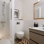 Rent 3 bedroom apartment in barcelona