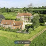 Rent 9 bedroom house in South West England