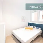 Rent a room of 80 m² in granada