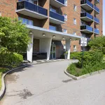 Appartement de 904 m² avec 2 chambre(s) en location à Mississauga