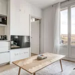 Rent 1 bedroom apartment of 47 m² in barcelona