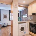 Rent 2 bedroom apartment of 75 m² in barcelona