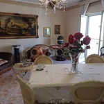 Rent 5 bedroom apartment of 140 m² in Palermo