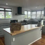 Rent 4 bedroom apartment in Henderson-Massey