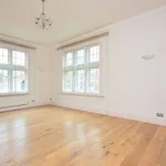 Rent 4 bedroom flat in London