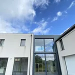 Rent 7 bedroom house of 185 m² in Saint-Saulve