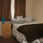 Rent 7 bedroom flat in Wales