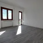 Rent 2 bedroom apartment of 95 m² in Roma