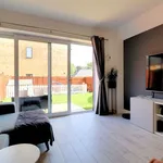 Rent 4 bedroom flat in South West England