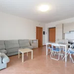 Rent 1 bedroom apartment of 68 m² in milano